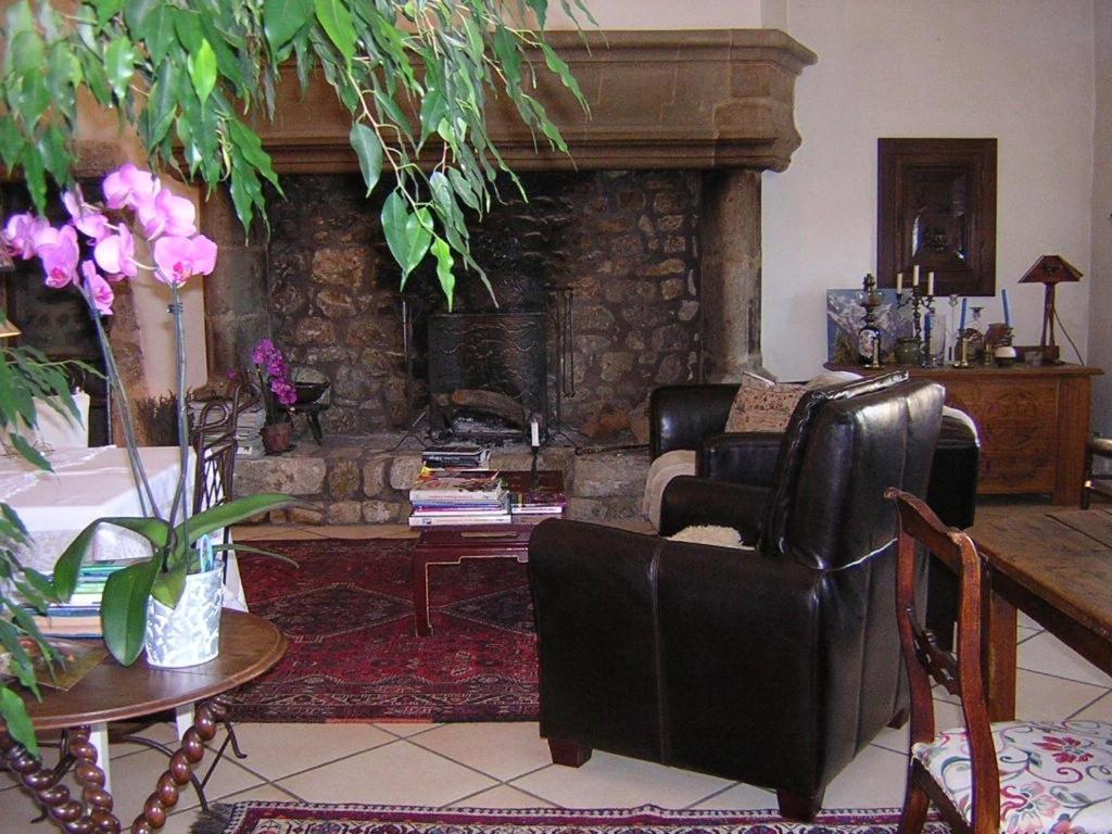Bed and Breakfast Mas Casta Nea Thueyts Exteriér fotografie